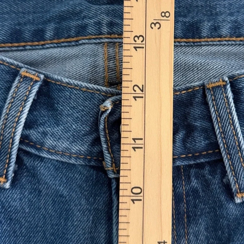Levis 505 Regular Fit Straight Leg Jeans Mens 36x32 Medium Wash Blue Denim